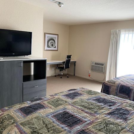 Apple Valley Hotel & Lodge Extérieur photo