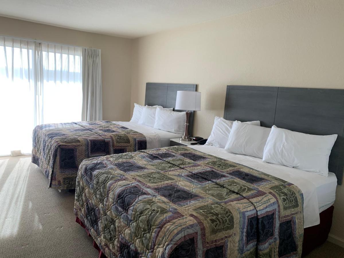 Apple Valley Hotel & Lodge Extérieur photo